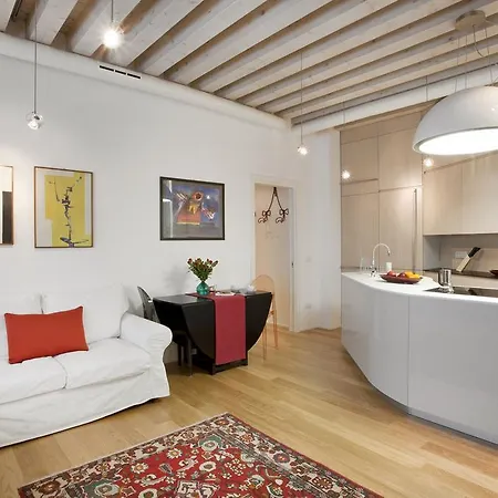 Cannaregio Venice City Centre - Locappart Daire