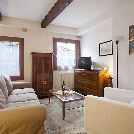 Cannaregio Venice City Centre - Locappart Daire