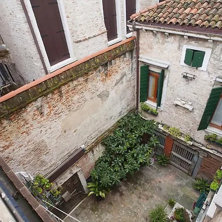 Locappart Cannaregio - City Centre Venice