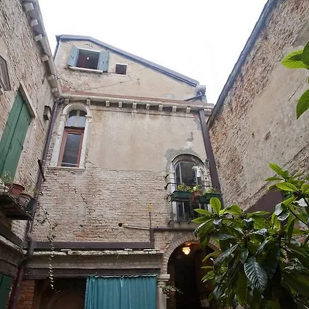 Locappart Cannaregio - City Centre Apartment